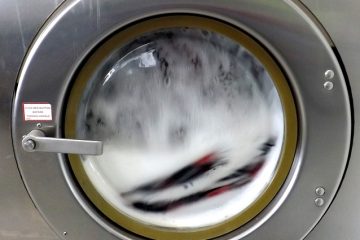 ציוד למכבסה תעשייתית